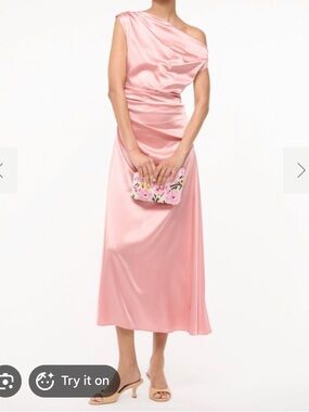 Elegant One-Shoulder Pink Satin Dress